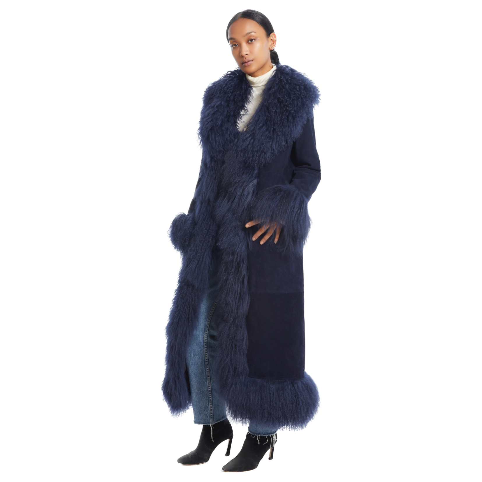Dorothy Suede Maxi Coat – SUSANNA CHOW Dorothy Suede Maxi Coat – SUSANNA CHOW