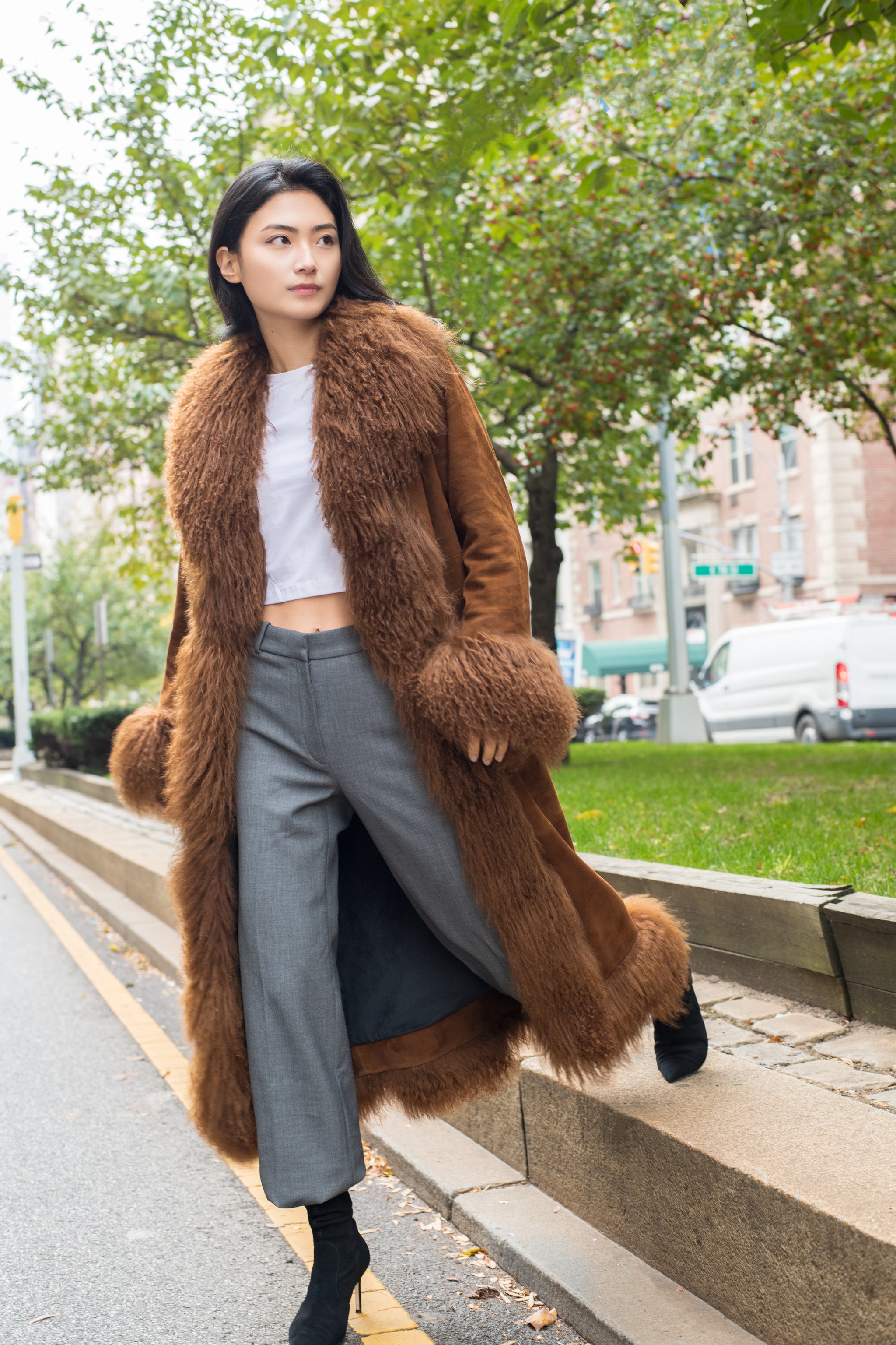 Dorothy Suede Maxi Coat – Susanna Chow