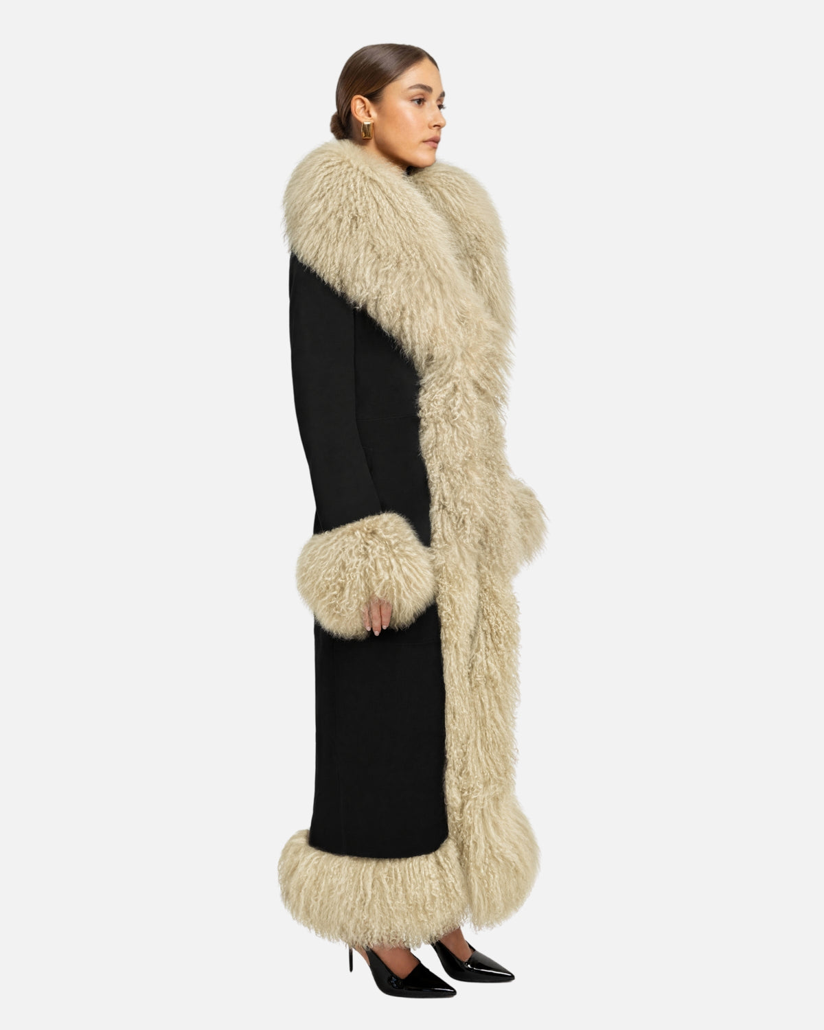 Dorothy Suede Ultra Maxi Coat Black / Beige side