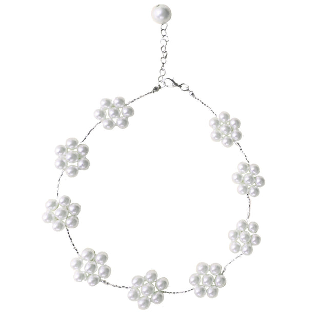 Daisy White Pearl Necklace